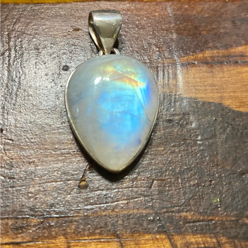 Rainbow Moonstone Pendant (no chain)